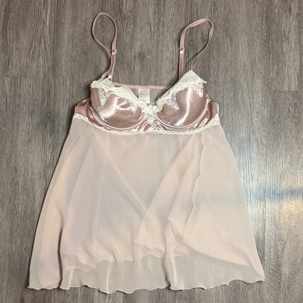 Gorgeous Pale Pink Slip - Picture 1 of 13